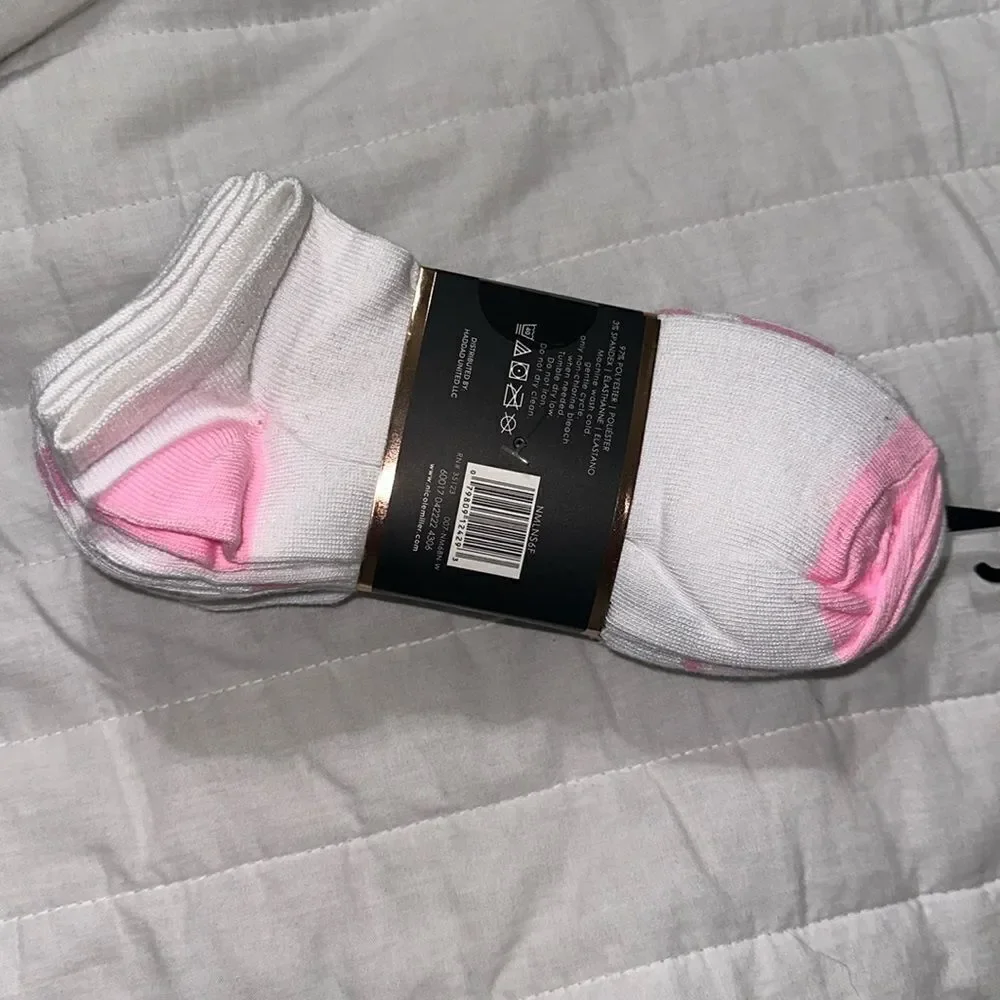 nicole miller Ladies 6 Pack No Show Ankle Socks White Pink Green Gray